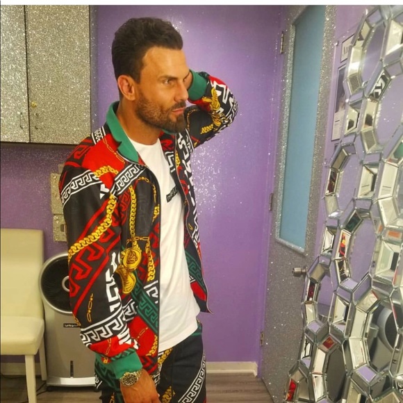 Meet your Posher, Jeremy - Picture 2 of 16